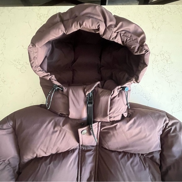 Brown Aritzia Superpuff Size Small - Picture 3 of 6